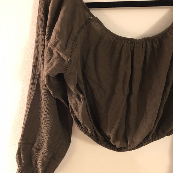 NWOT Nordstrom army green top - Picture 5 of 8